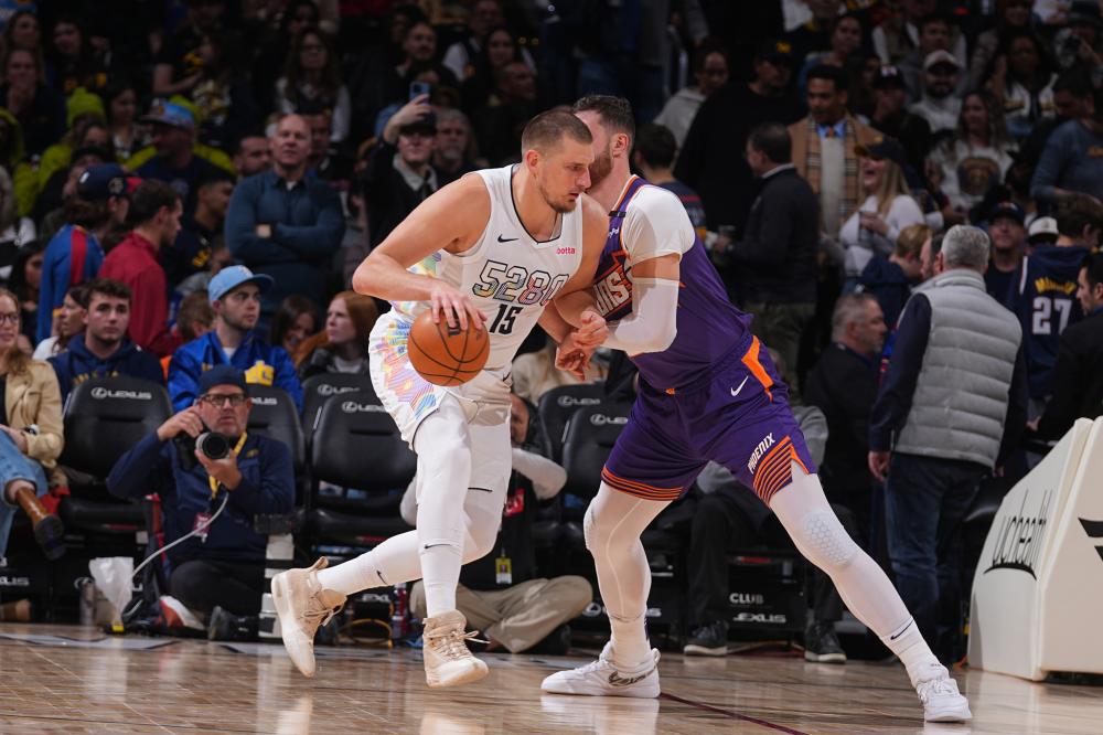 某中超强队 某中超强队