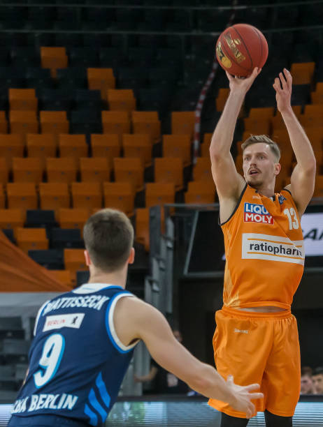 而非确凿的 而非确凿的