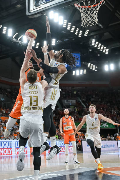 比赛中显然 比赛中显然