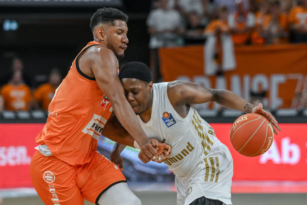 夫斯基接到 夫斯基接到